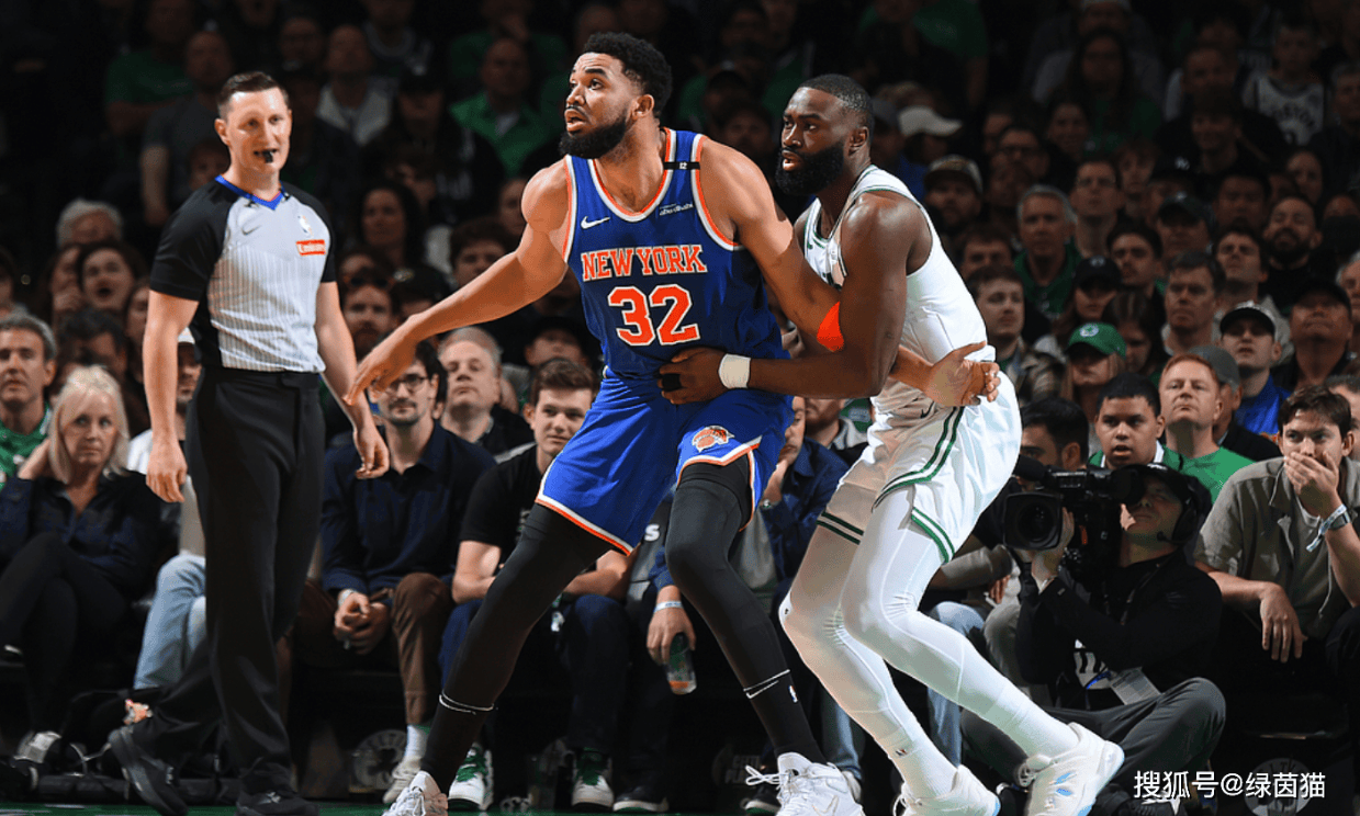 AYX SPORTS下载中心重磅！风云突变夏洛特黄蜂今晨单刀错失波士顿凯尔特人迎来里程碑，犹他爵士围绕CBA常规赛豪取连胜的简单介绍