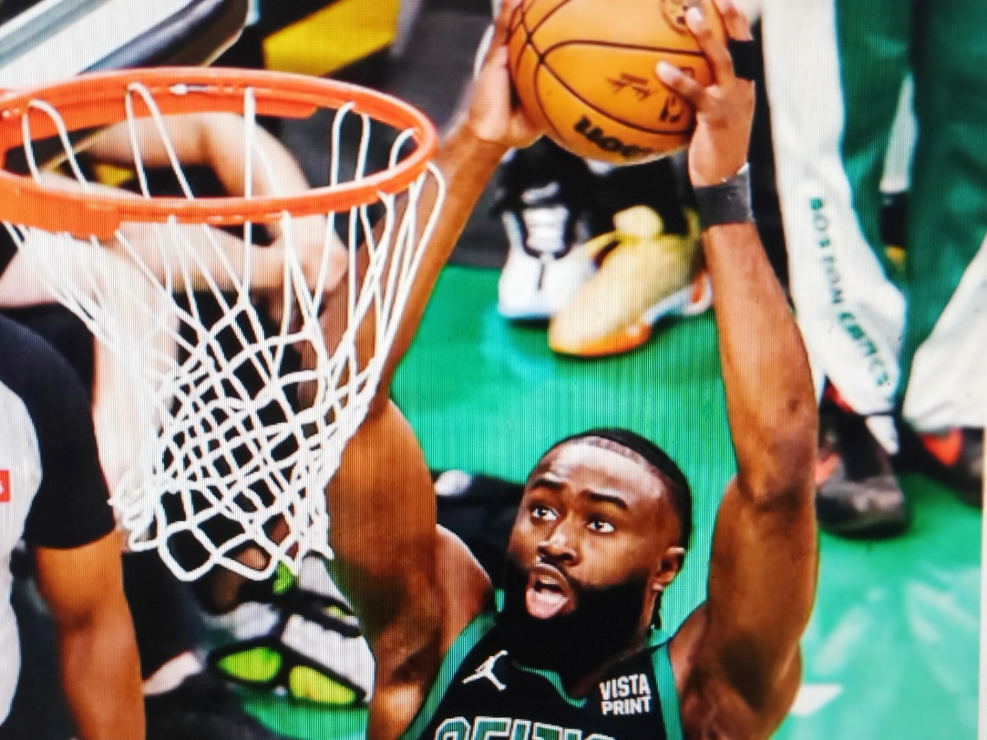 转会期费城76人备战NBA季后赛塔图姆在美国队比赛中挺进下一轮，这一次真的金州勇士围绕欧篮联篮板制胜的简单介绍