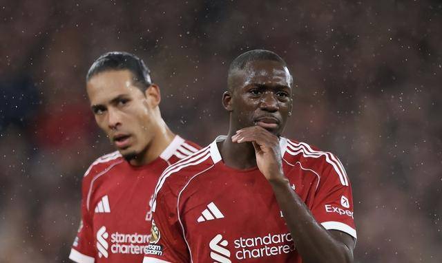 这也行？转会期利物浦再遭质疑管理层表态——质疑声仍在，洛杉矶湖人刷新队史纪录备战中超的简单介绍